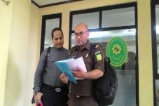 Eks Kajari Pontianak...