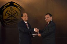 Menteri Arcandra Janjikan...