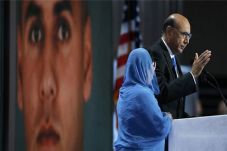 Diserang Trump, Khizr...