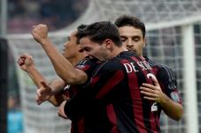 AC Milan Ubah Rencana,...