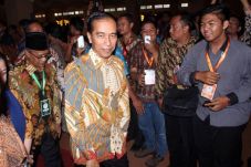 Jokowi Terima Kunjungan...