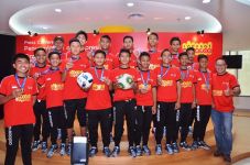 Indonesia Rebut Status...