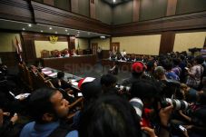 Saksi Sebut Kandungan...