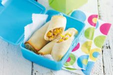 Bikin Lumpia Tuna Jagung...