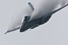 Jet Tempur AS Jatuh...
