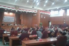 Paripurna DPRD Kota...