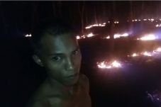 Rekam Aksi Bakar Lahan...