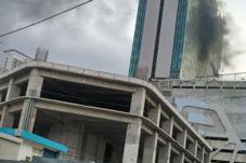 Kebakaran, Delapan Pekerja...