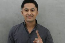 Ditipu Orang, Artis...