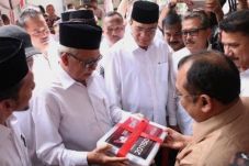 Peringati 18 Tahun Dicabutnya...