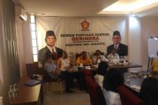 Gerindra - Hanura Saling...
