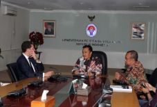 Pemerintah Indonesia...