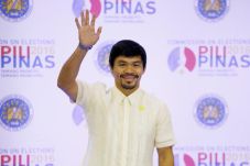 RESMI: Pacquiao Hadapi...
