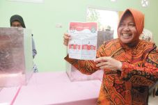 Makin Menolak Maju ke...