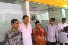 PKS Pertimbangkan Pencalonan,...