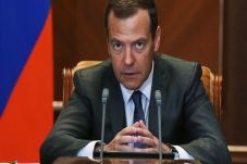 PM Rusia: Hubungan Diplomatik...