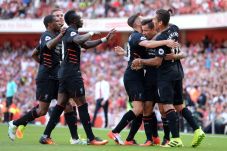 Arsenal Babak Belur...