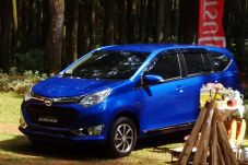 Sigra Bikin Penjualan...