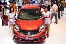 Empat Model Spesial...