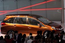 Penjualan Mobilio di...