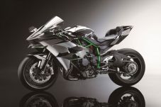 Ninja H2R Tak Lolos,...