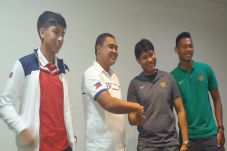Hadapi Filipina, Timnas...
