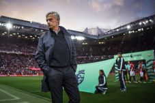 Belum Lama Latih Manchester...