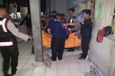 Sebelum Gantung Diri,...