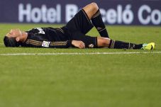 Cristiano Ronaldo Dikutuk...