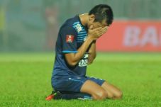 Arema Megap-megap di...