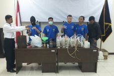 Home Industri Sabu Milik...