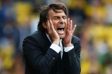 Conte Kebingungan Cari...