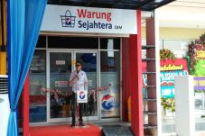 Hary Tanoesoedibjo Resmikan...