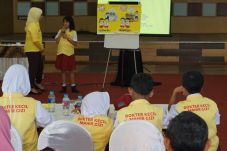 Siswa SD di Pasuruan...