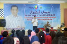 HT: Membangun Masyarakat...