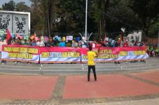 Jokowi Diminta Segera...