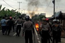 Pemkab Meranti Diminta...