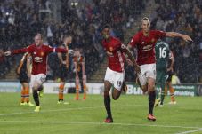 Libas Hull City, Jose...