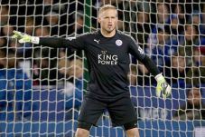 Duh, Kiper Leicester...
