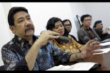 Tim Pencari Fakta Periksa...