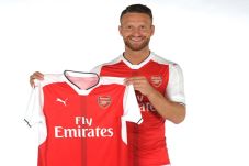 Shkodran Mustafi Resmi...