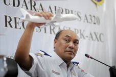 Diduga Lakukan Pemalsuan...