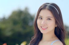 Wow! Eunha GFriend Bahagia...