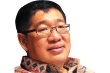 Artis di Pusaran Bisnis...