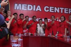 Johan Budi Bakal Dampingi...