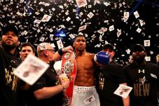 Anthony Joshua Tentukan...