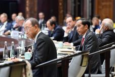 Jokowi Minta Anggota...