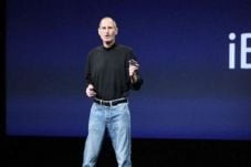 Busana Favorit Steve...