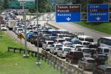 Libur Panjang, Jalur...