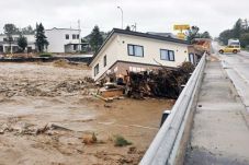 Korut Sebut Banjir Rusak...